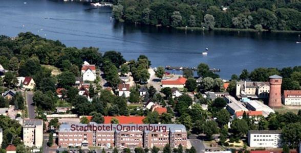 Stadthotel Oranienburg Exterior foto